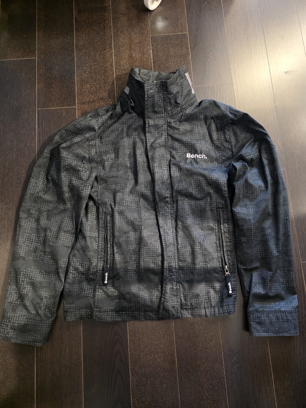 Bench Lightweight Jacket (Black)